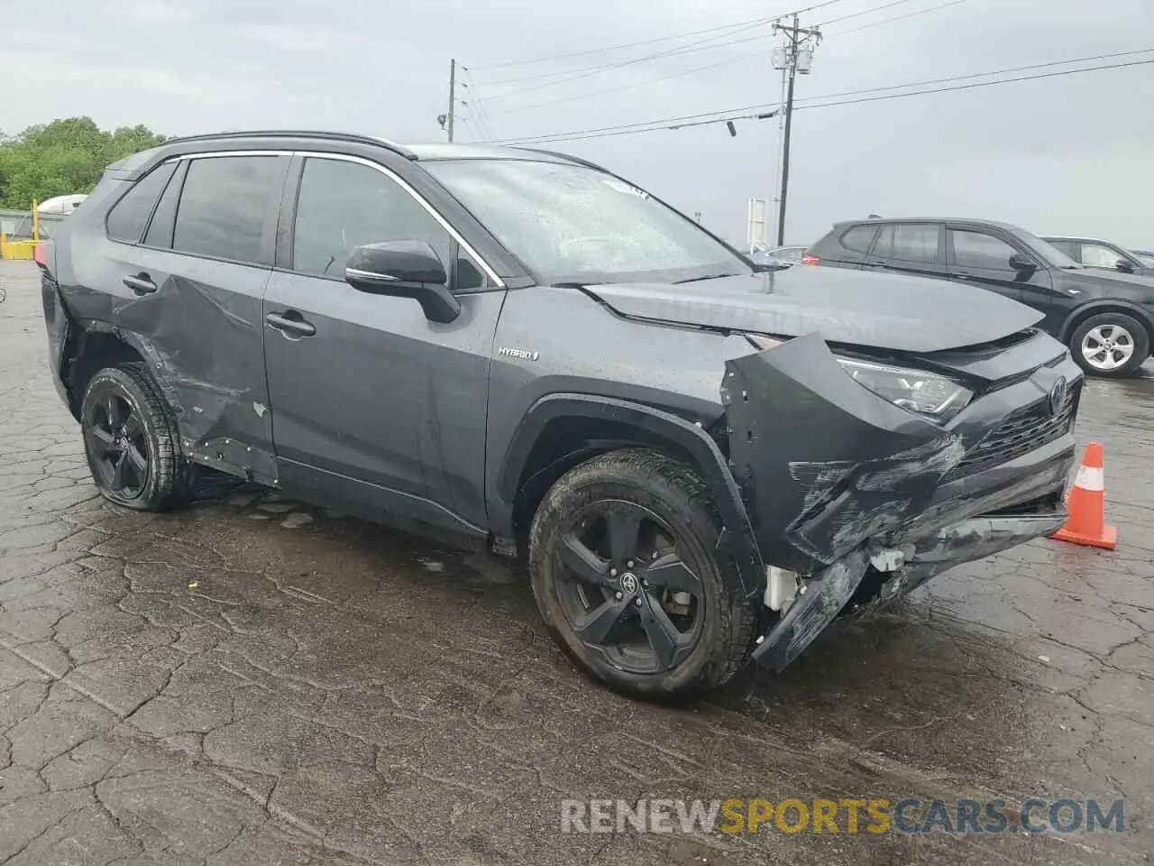 4 Photograph of a damaged car 4T3E6RFVXMU032385 TOYOTA RAV4 2021