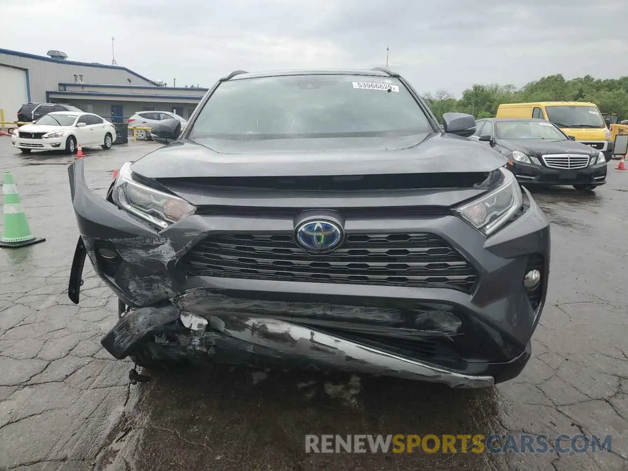 5 Photograph of a damaged car 4T3E6RFVXMU032385 TOYOTA RAV4 2021