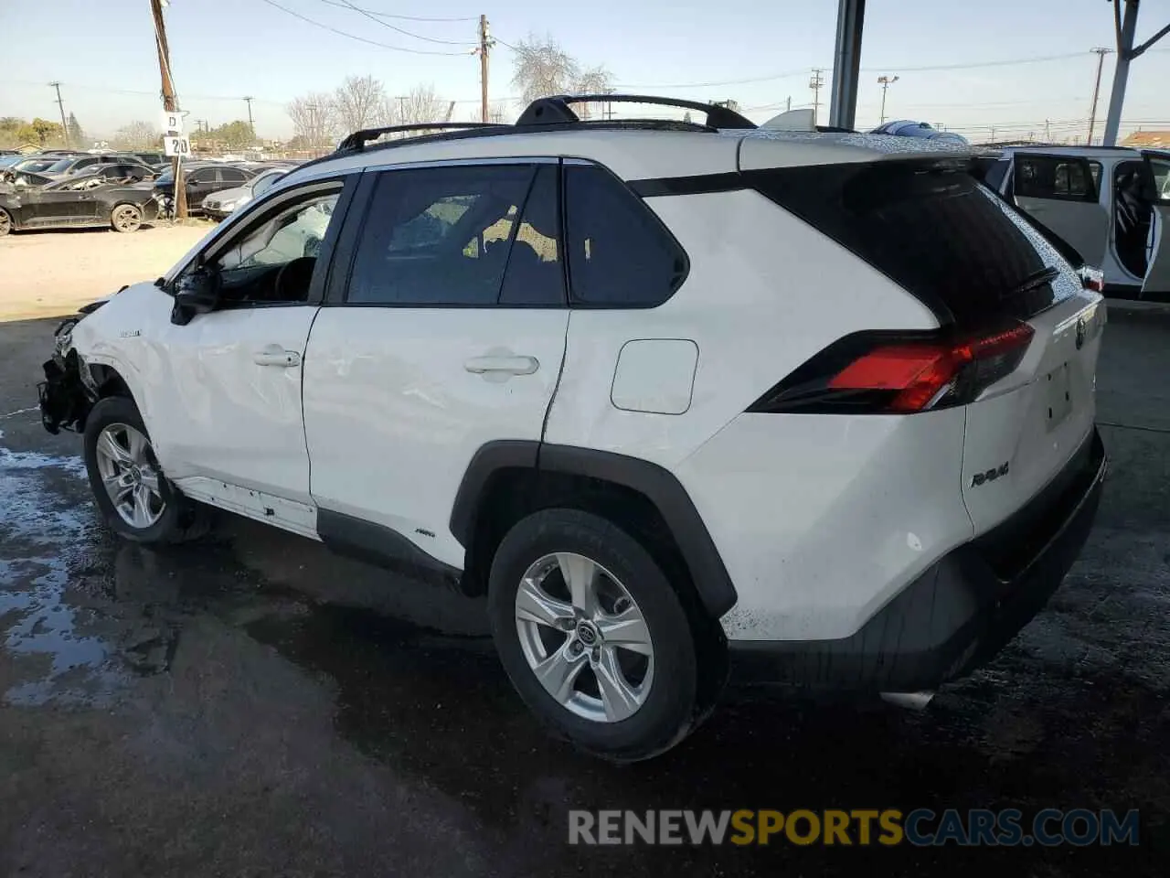 2 Photograph of a damaged car 4T3L6RFV1MU028555 TOYOTA RAV4 2021