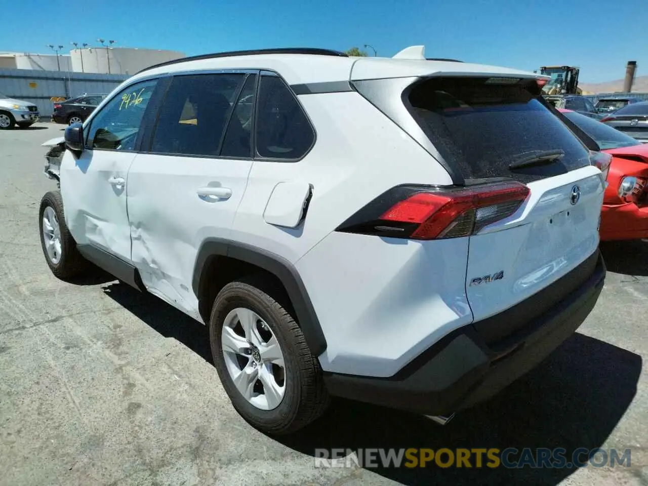 3 Фотография поврежденного автомобиля 4T3LWRFV0MU021158 TOYOTA RAV4 2021