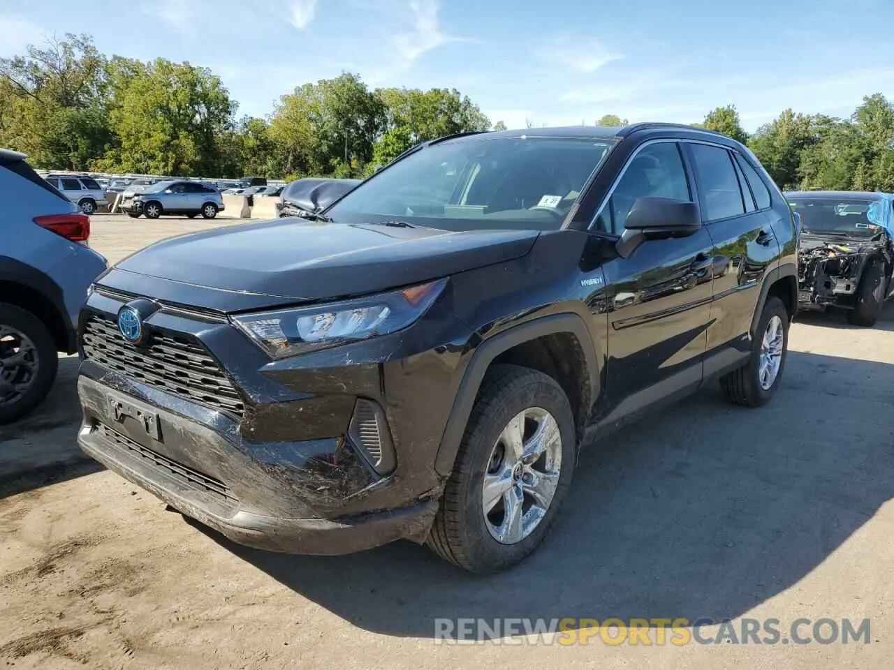 1 Photograph of a damaged car 4T3LWRFV5MU042930 TOYOTA RAV4 2021