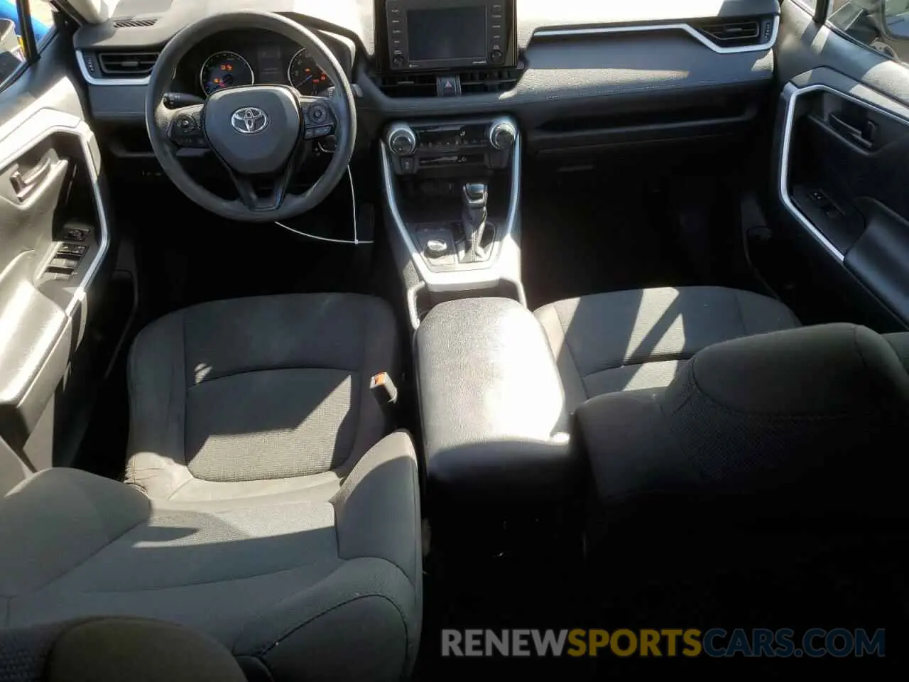 8 Photograph of a damaged car 4T3LWRFV5MU042930 TOYOTA RAV4 2021