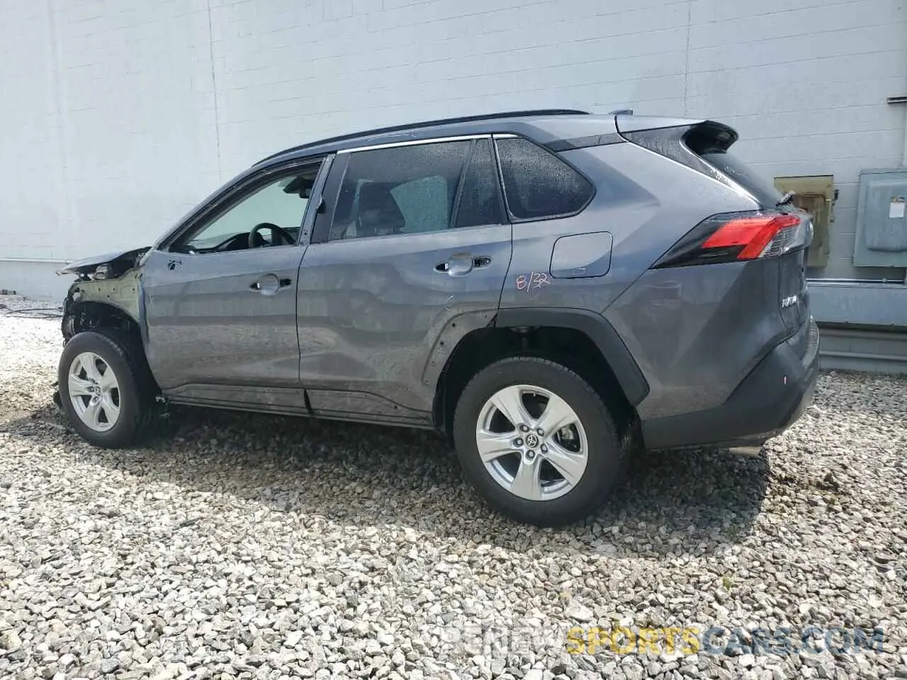 2 Photograph of a damaged car 4T3LWRFV6MU034111 TOYOTA RAV4 2021