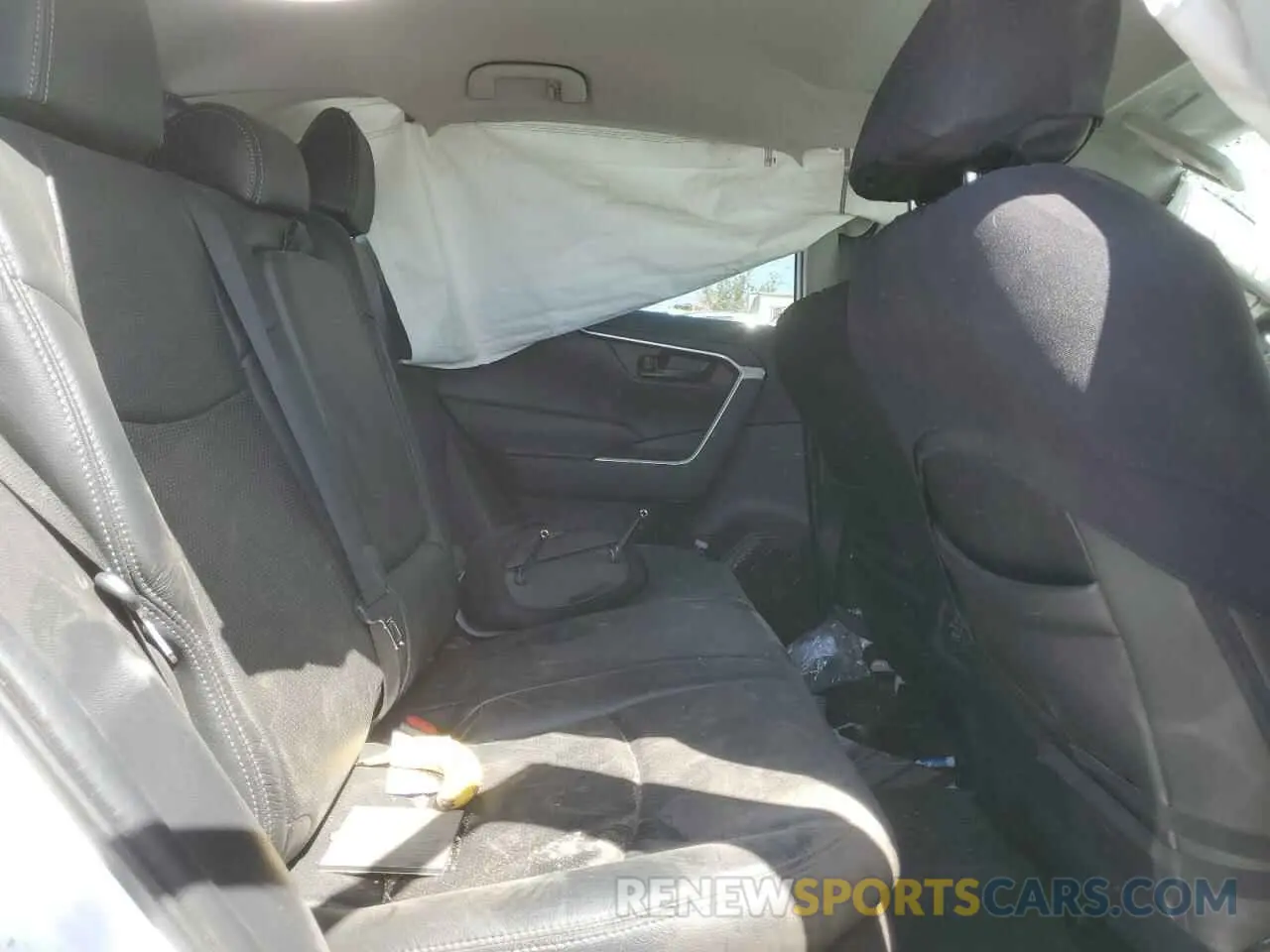11 Фотография поврежденного автомобиля 4T3M6RFV3MU012071 TOYOTA RAV4 2021