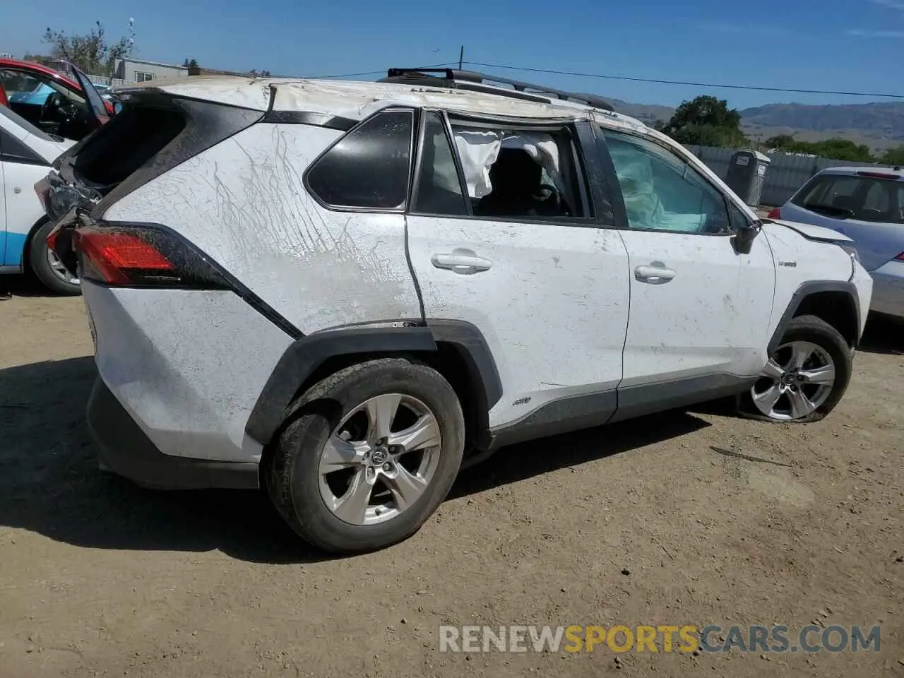 3 Фотография поврежденного автомобиля 4T3M6RFV3MU012071 TOYOTA RAV4 2021