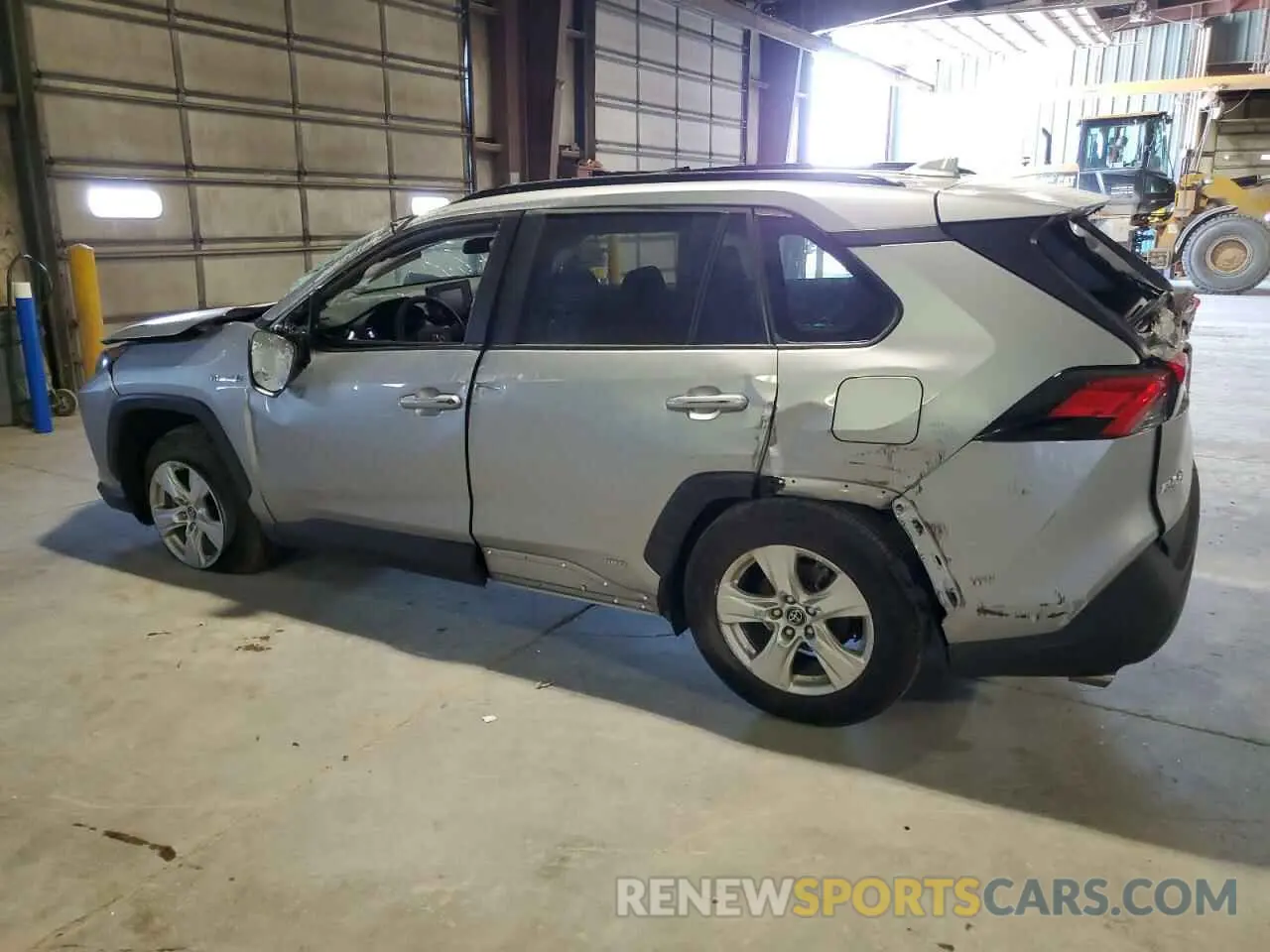 2 Photograph of a damaged car 4T3M6RFV3MU025287 TOYOTA RAV4 2021