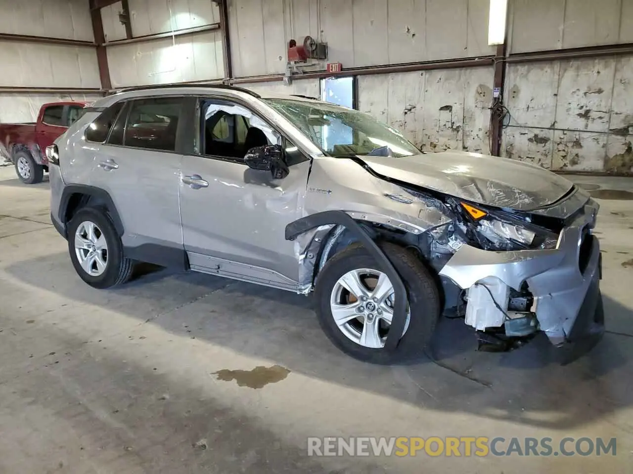 4 Photograph of a damaged car 4T3M6RFV3MU025287 TOYOTA RAV4 2021