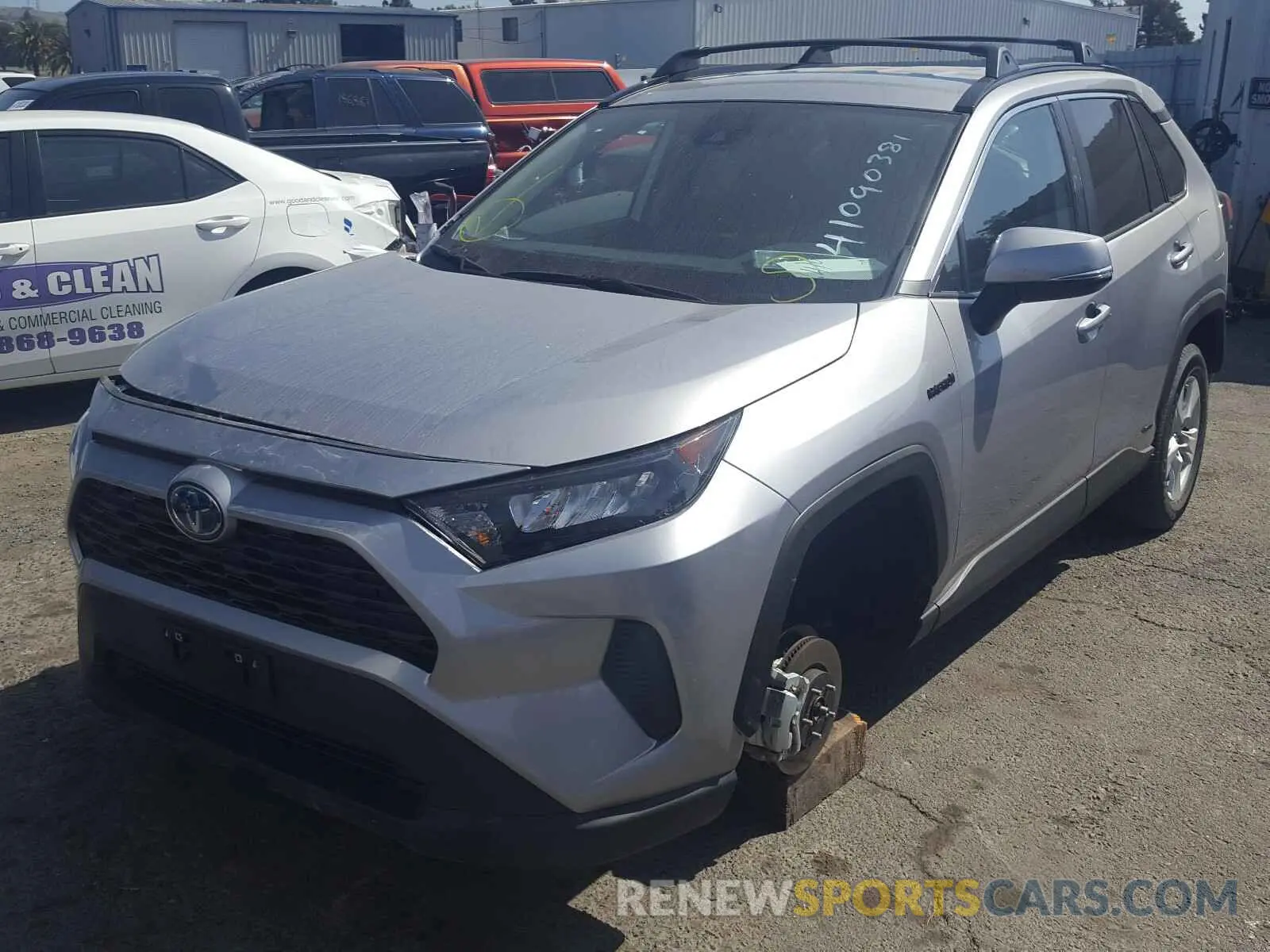 2 Photograph of a damaged car 4T3M6RFV4MU014153 TOYOTA RAV4 2021