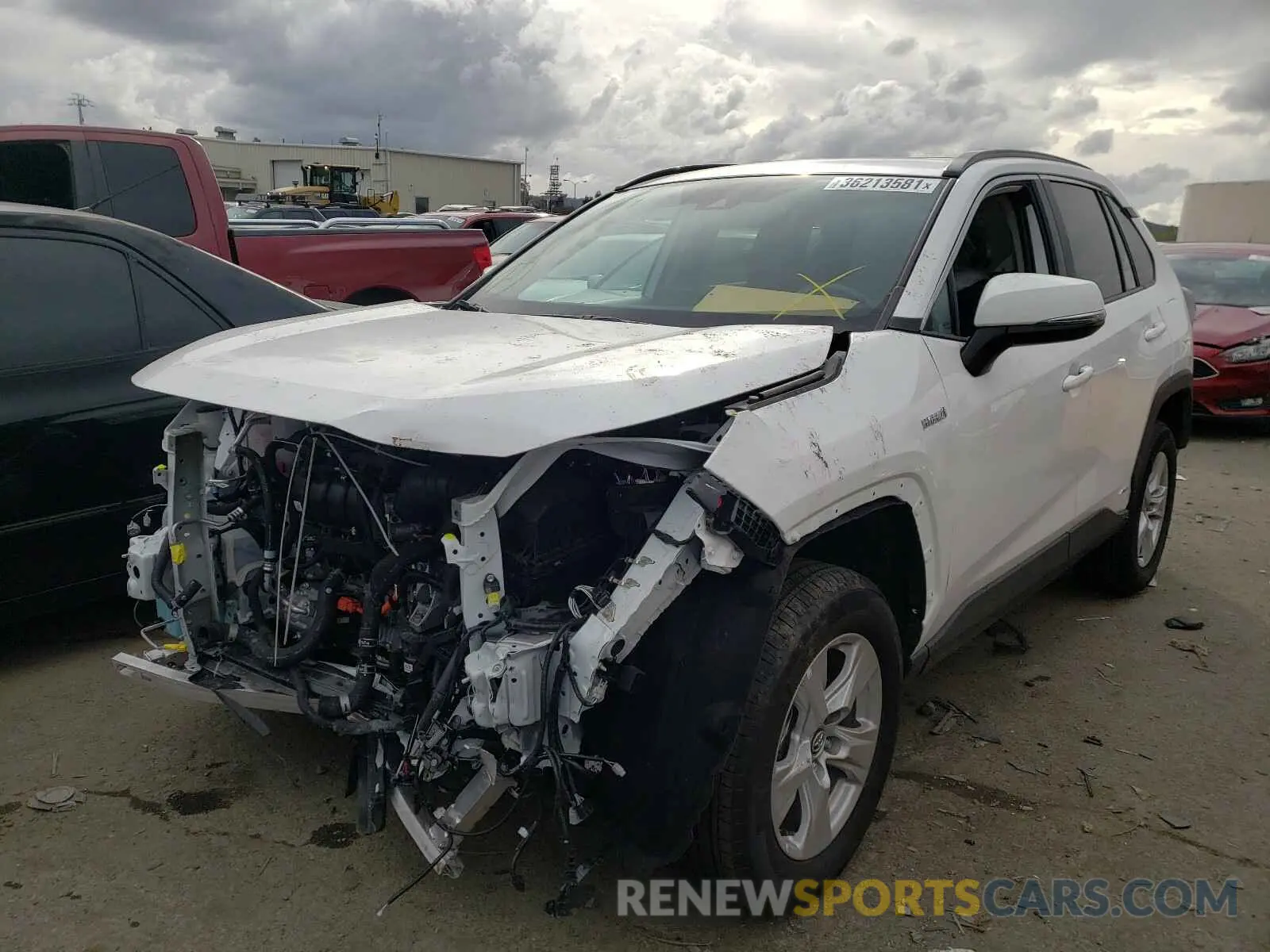 2 Photograph of a damaged car 4T3R6RFV2MU009345 TOYOTA RAV4 2021