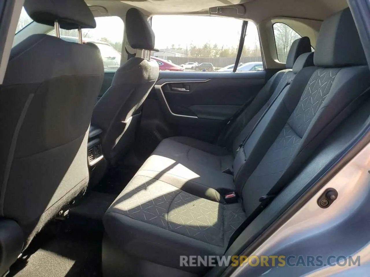 12 Фотография поврежденного автомобиля 4T3R6RFV3MU024601 TOYOTA RAV4 2021