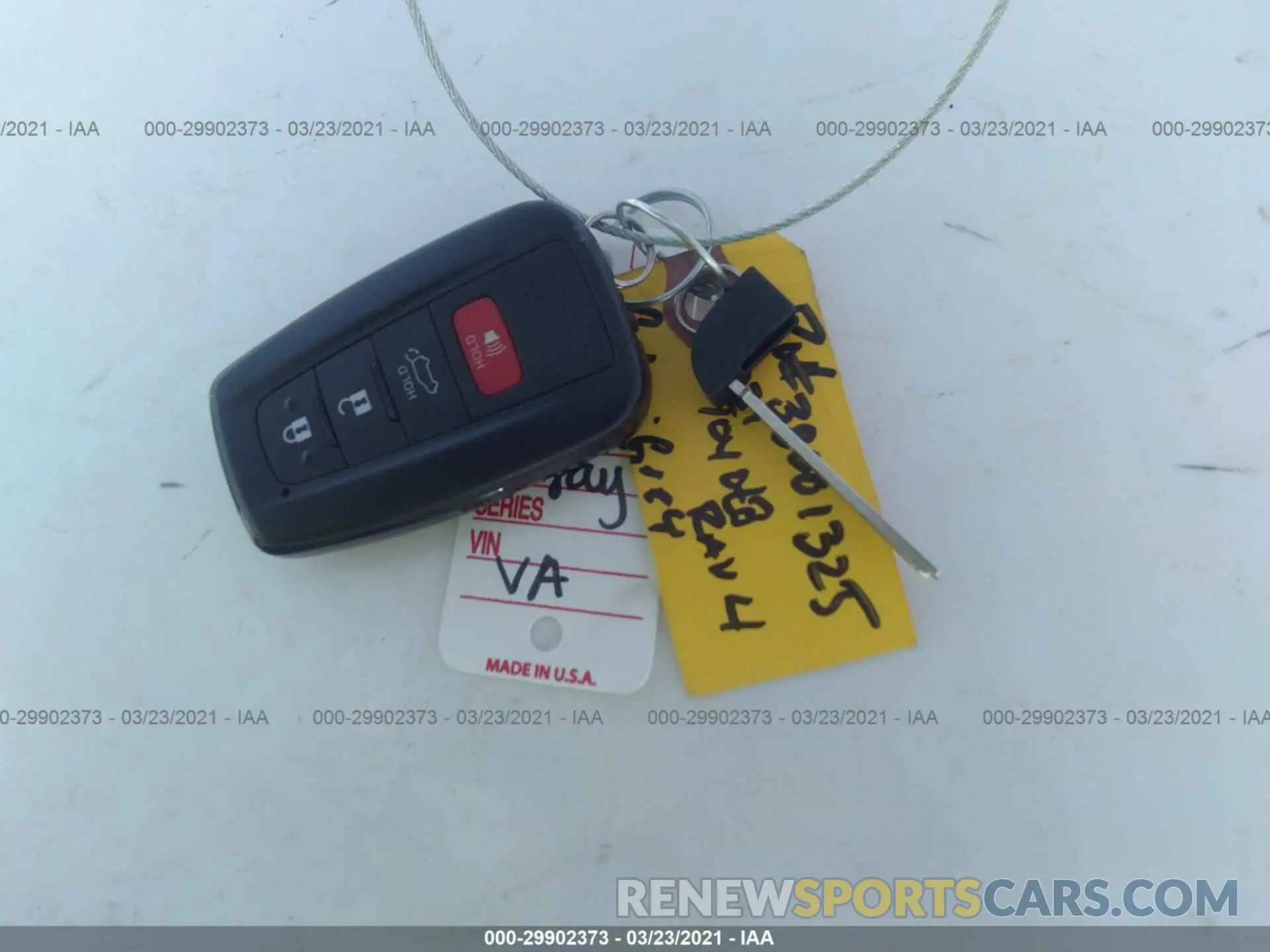 11 Photograph of a damaged car 4T3R6RFV6MU027282 TOYOTA RAV4 2021
