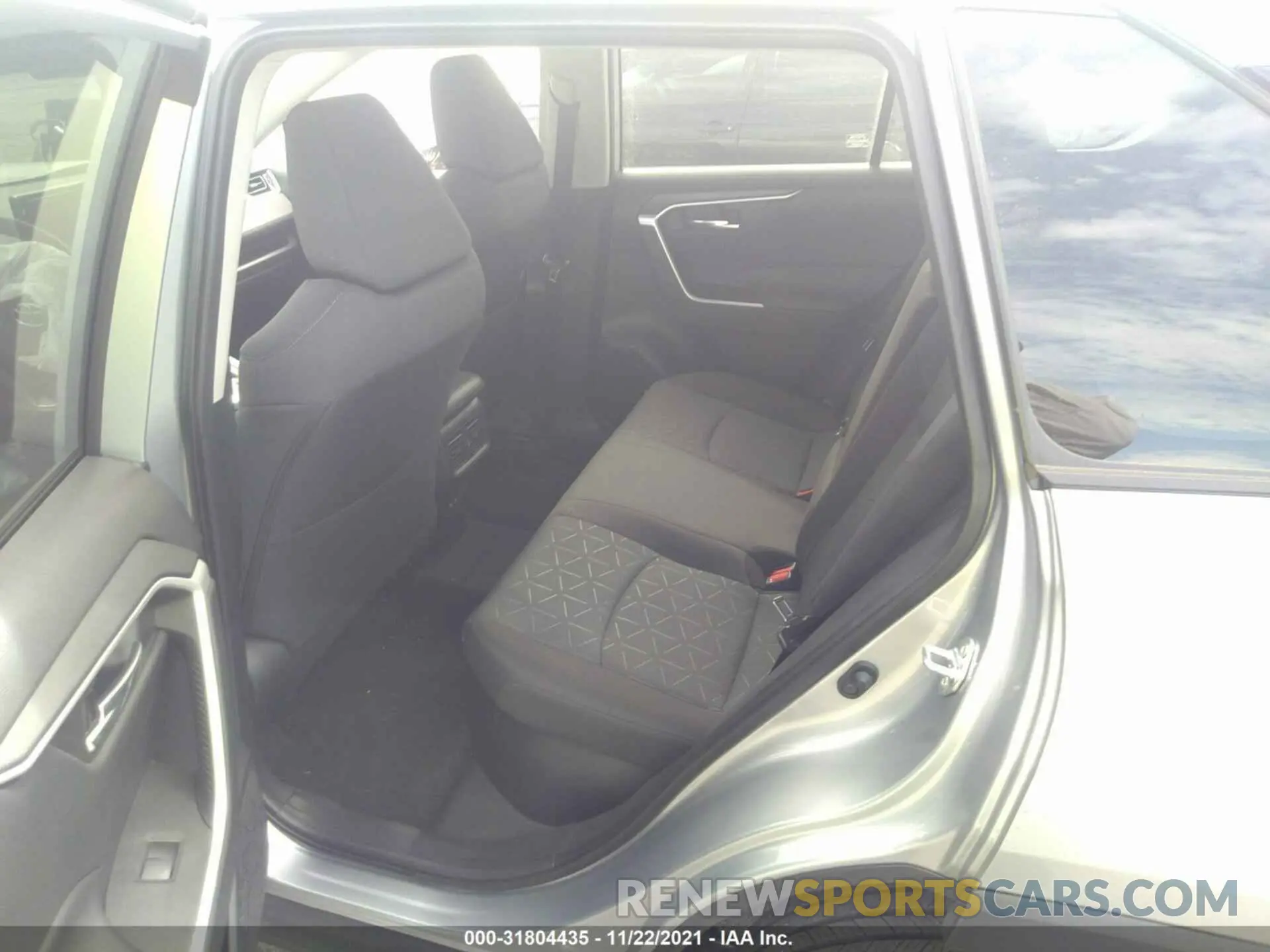 8 Photograph of a damaged car 4T3RWRFV0MU018092 TOYOTA RAV4 2021