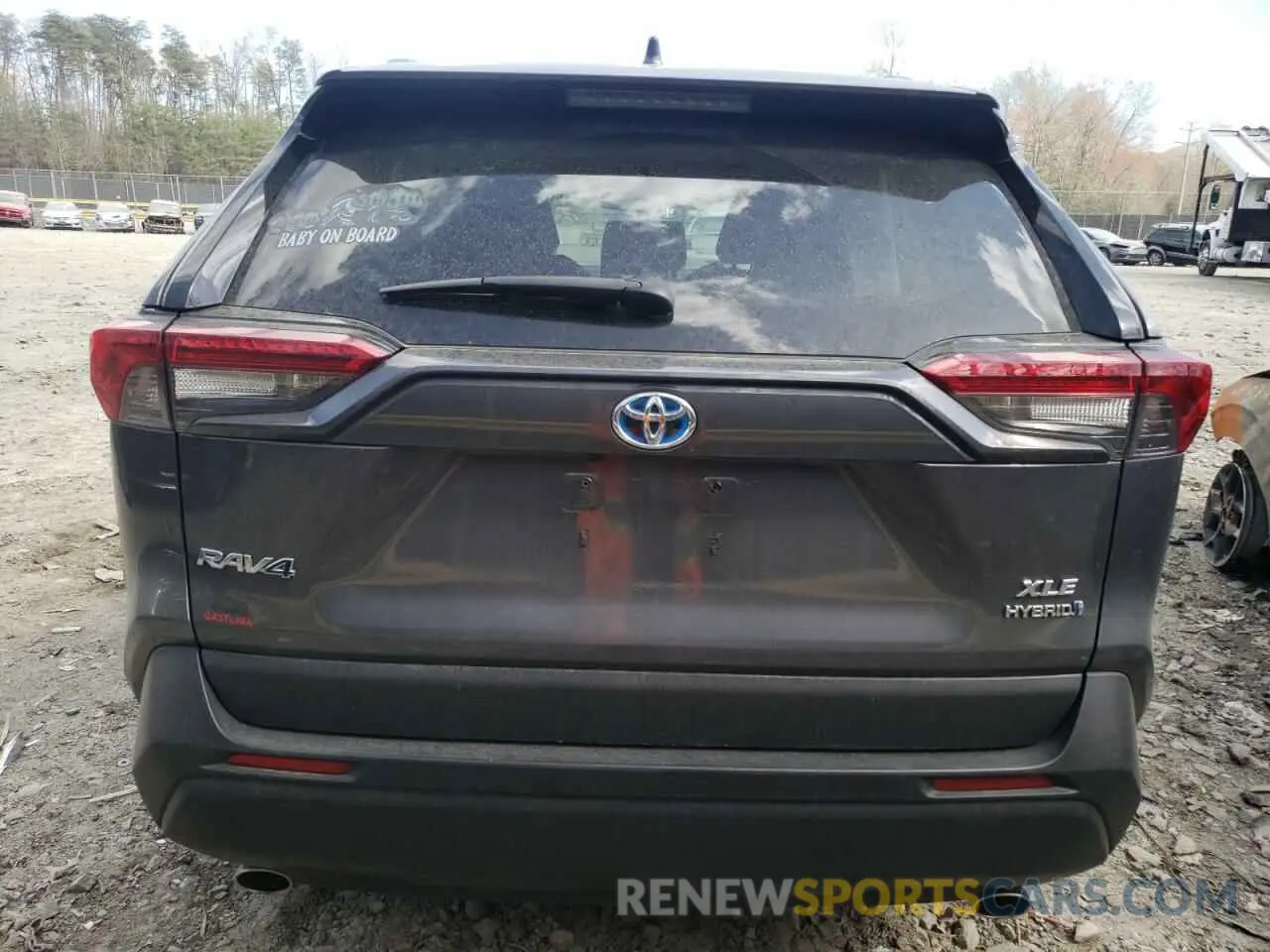 6 Photograph of a damaged car 4T3RWRFV2MU030549 TOYOTA RAV4 2021