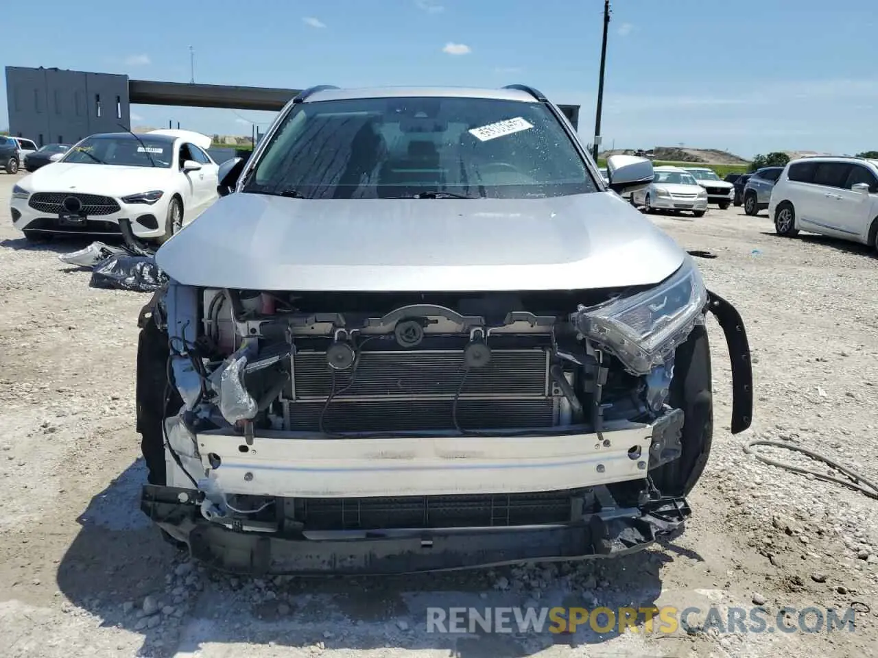 5 Photograph of a damaged car 4T3RWRFV5MU024700 TOYOTA RAV4 2021