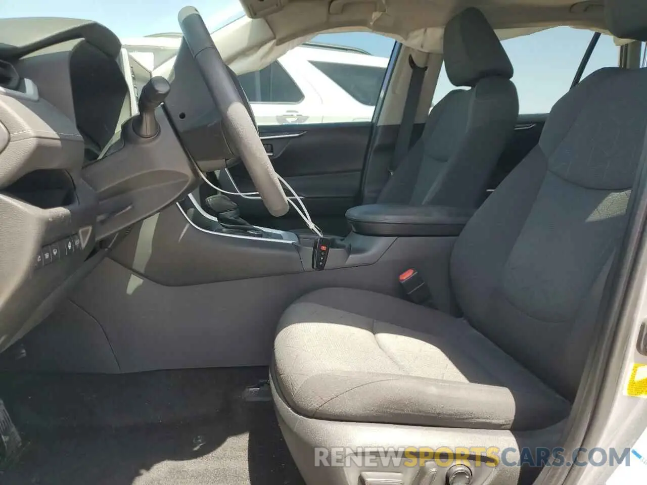 7 Photograph of a damaged car 4T3RWRFV5MU024700 TOYOTA RAV4 2021