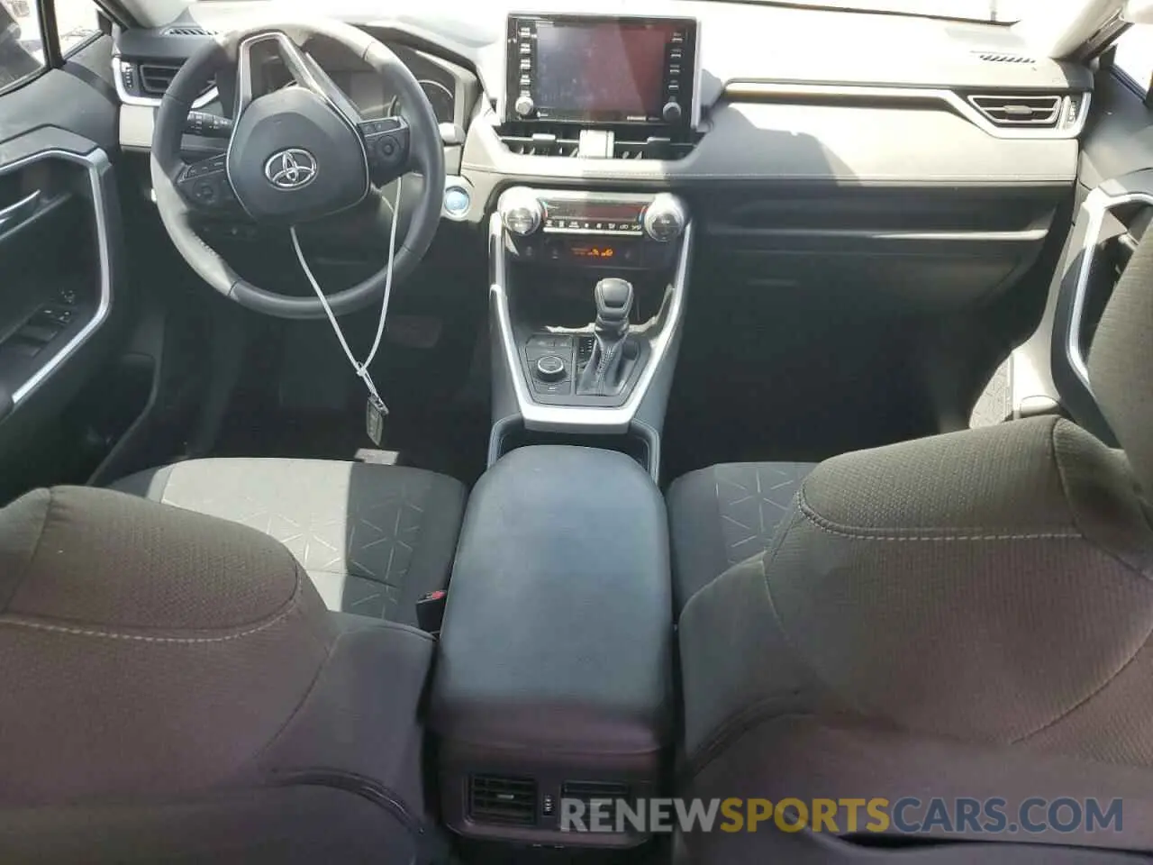 8 Photograph of a damaged car 4T3RWRFV5MU024700 TOYOTA RAV4 2021