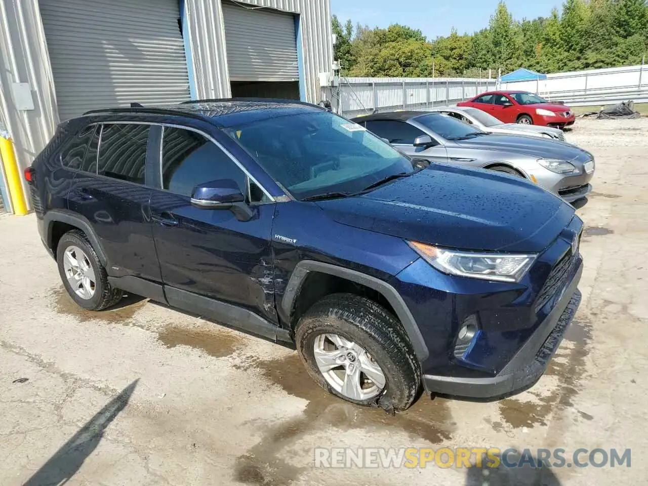 4 Photograph of a damaged car 4T3RWRFV5MU027435 TOYOTA RAV4 2021
