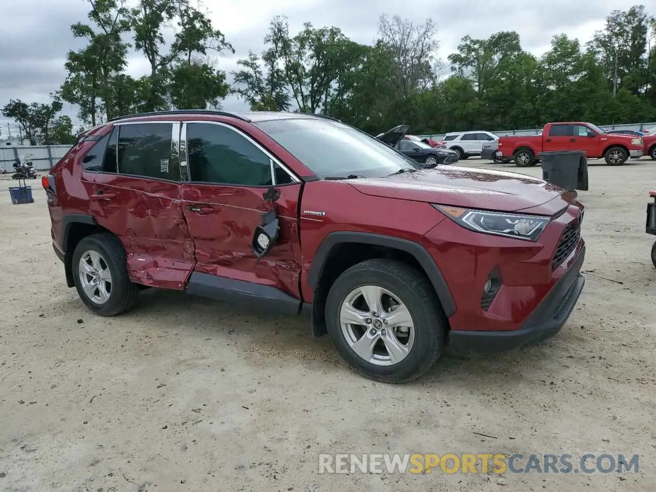 4 Фотография поврежденного автомобиля 4T3RWRFV5MU036006 TOYOTA RAV4 2021