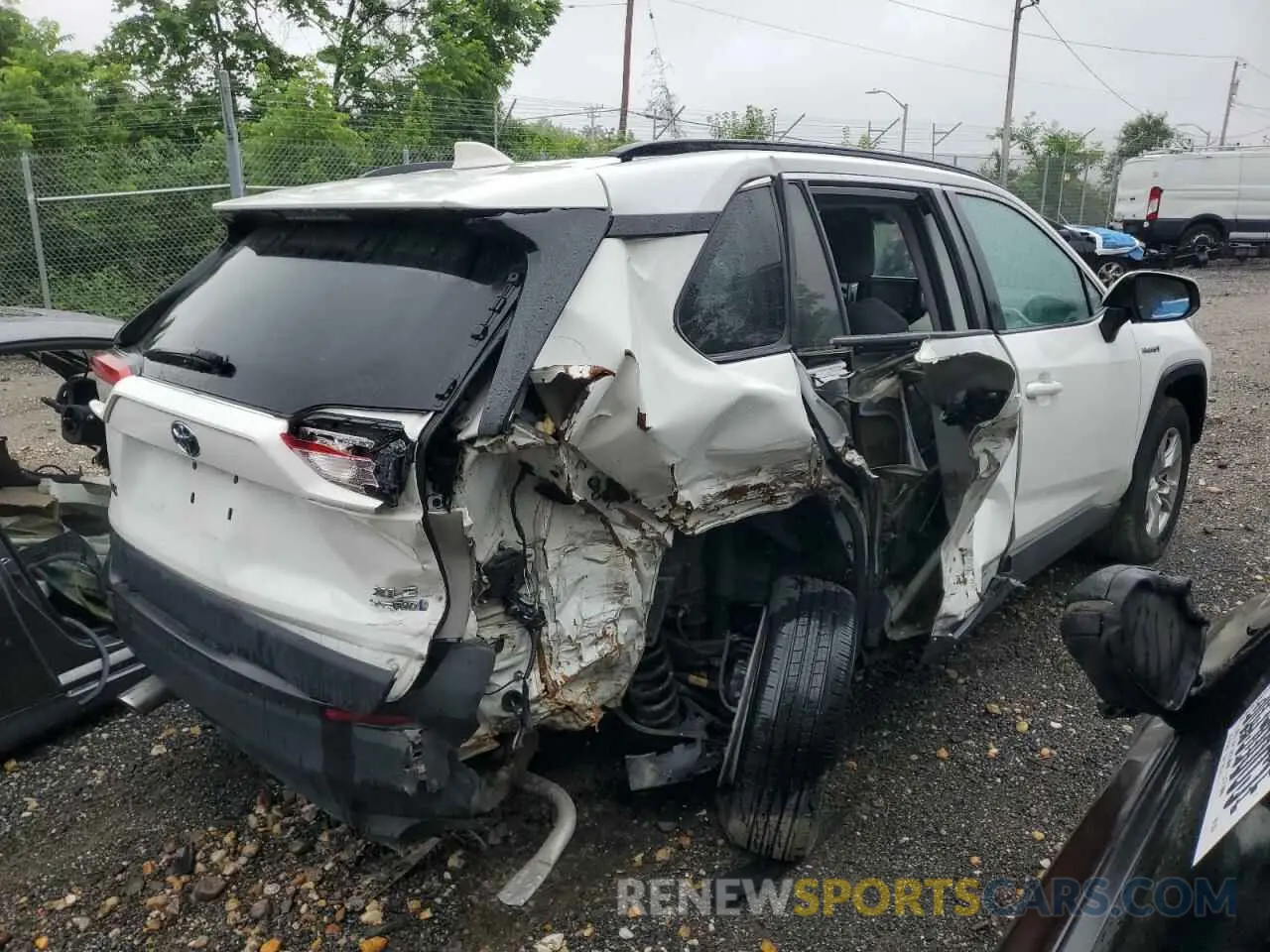 3 Photograph of a damaged car 4T3RWRFV6MU030389 TOYOTA RAV4 2021