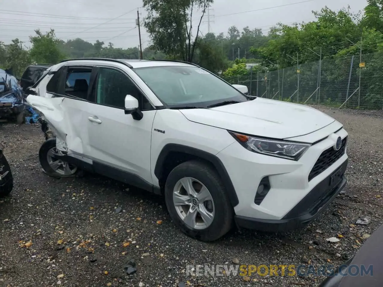 4 Photograph of a damaged car 4T3RWRFV6MU030389 TOYOTA RAV4 2021