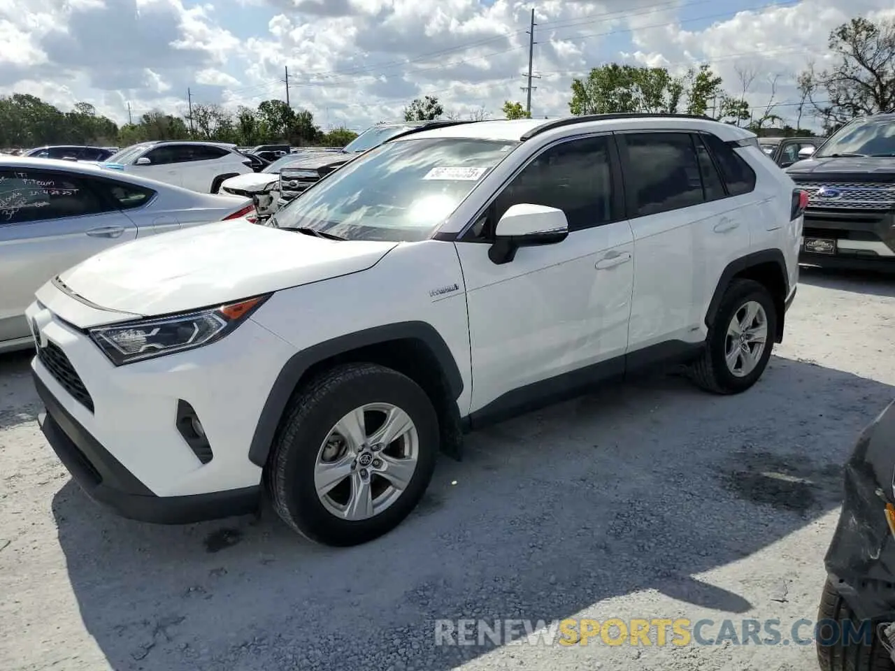 1 Photograph of a damaged car 4T3RWRFV6MU038850 TOYOTA RAV4 2021