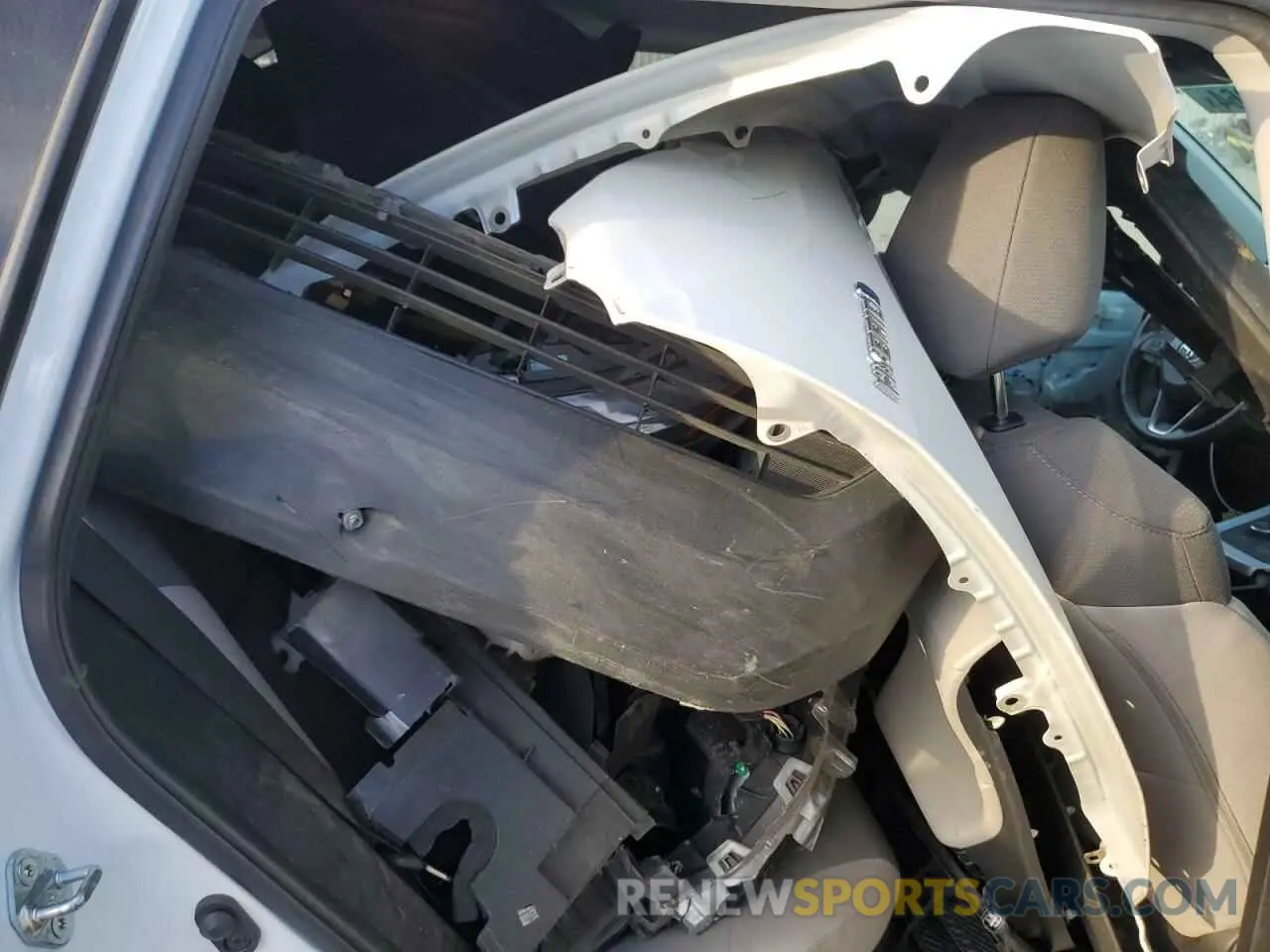 12 Photograph of a damaged car 4T3RWRFV6MU047483 TOYOTA RAV4 2021