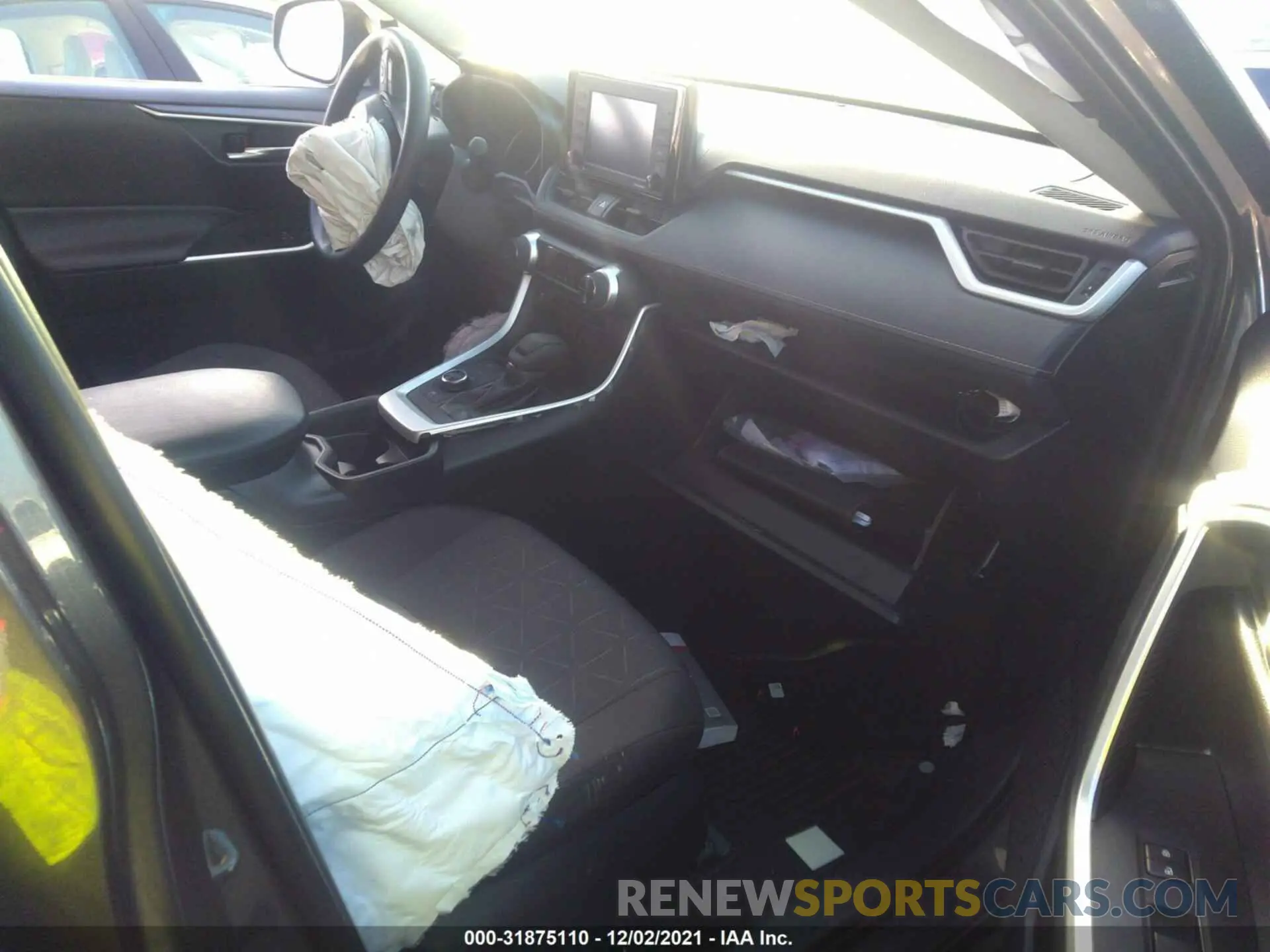 5 Photograph of a damaged car 4T3RWRFVXMU022764 TOYOTA RAV4 2021
