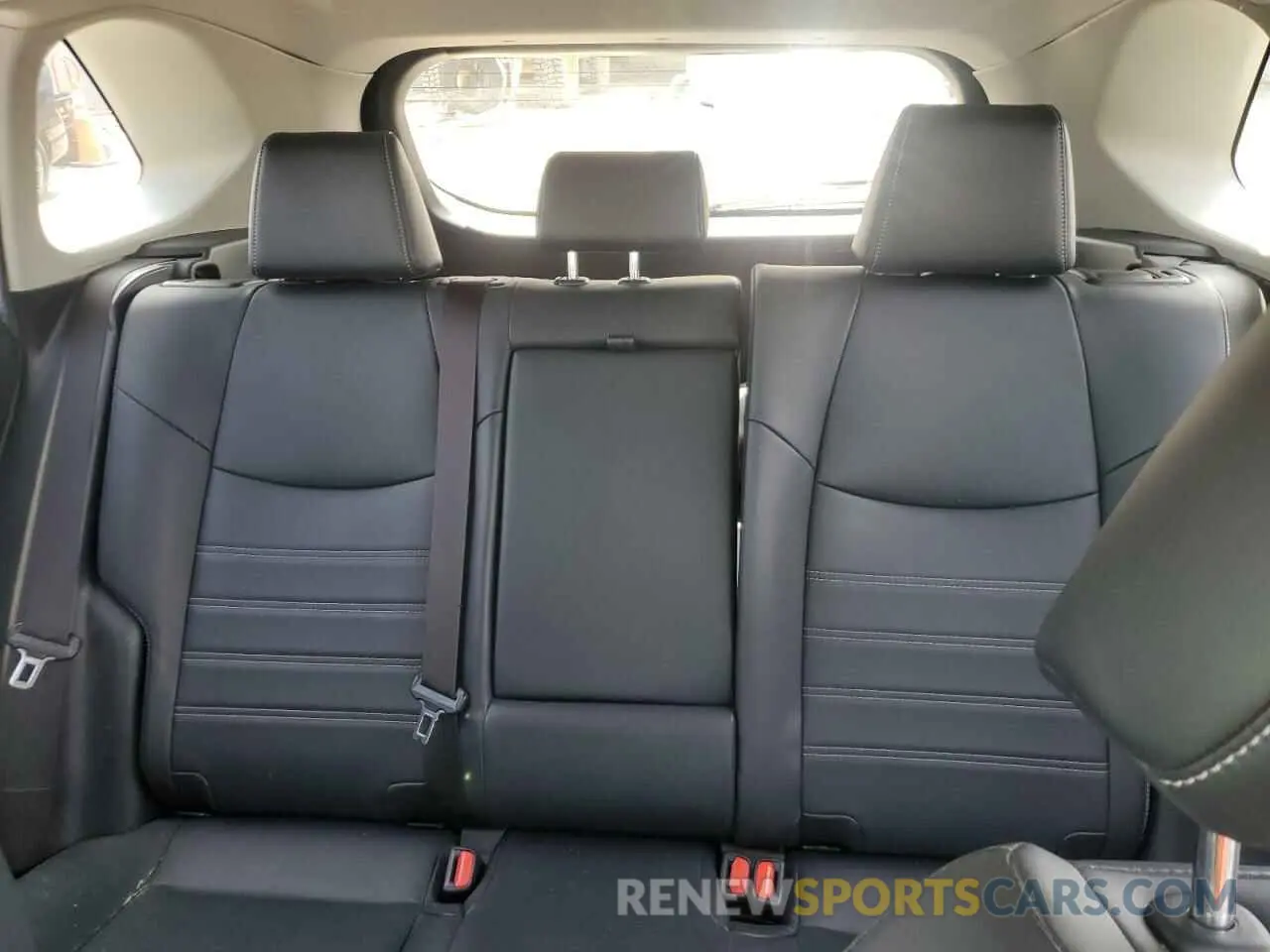 10 Фотография поврежденного автомобиля JTMA1RFV2MD072292 TOYOTA RAV4 2021