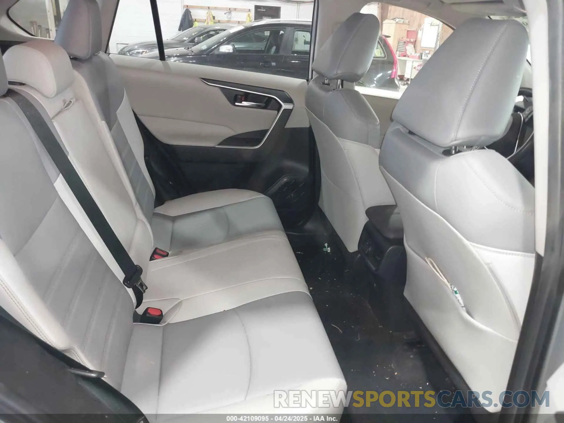 8 Photograph of a damaged car JTMA1RFV3MD075296 TOYOTA RAV4 2021