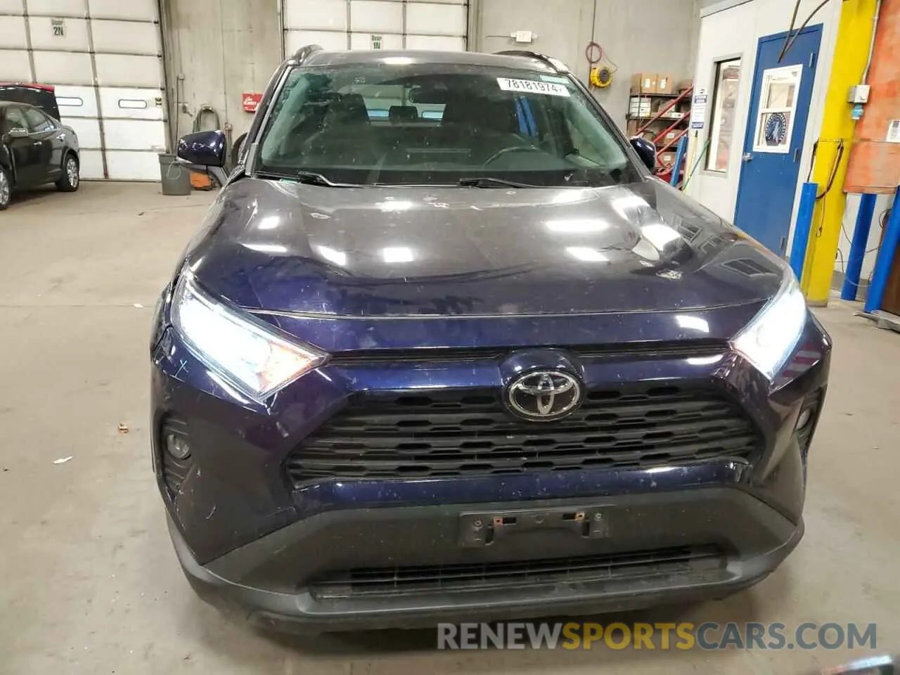 5 Photograph of a damaged car JTMA1RFVXMD070113 TOYOTA RAV4 2021