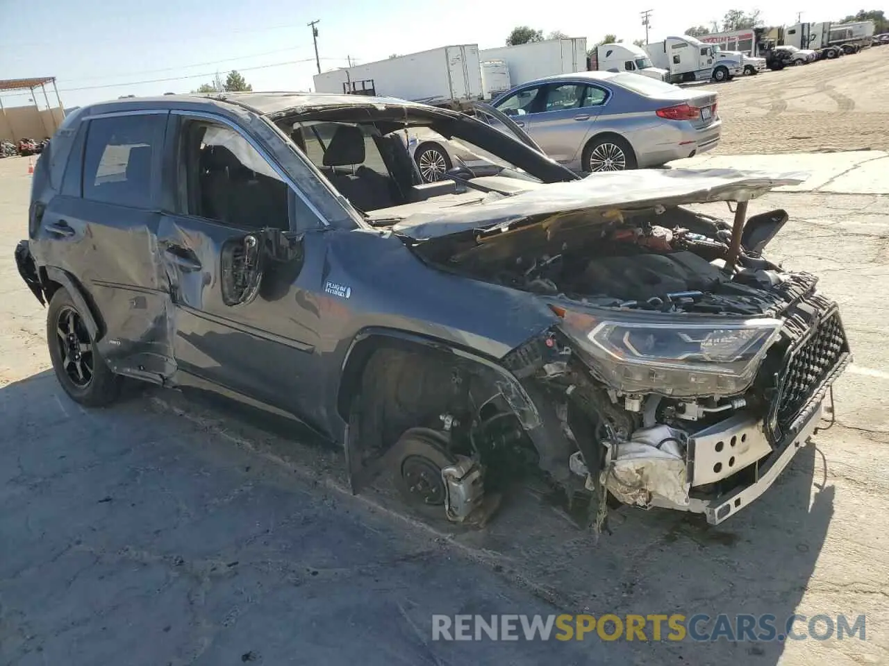 4 Photograph of a damaged car JTMAB3FV3MD032894 TOYOTA RAV4 2021