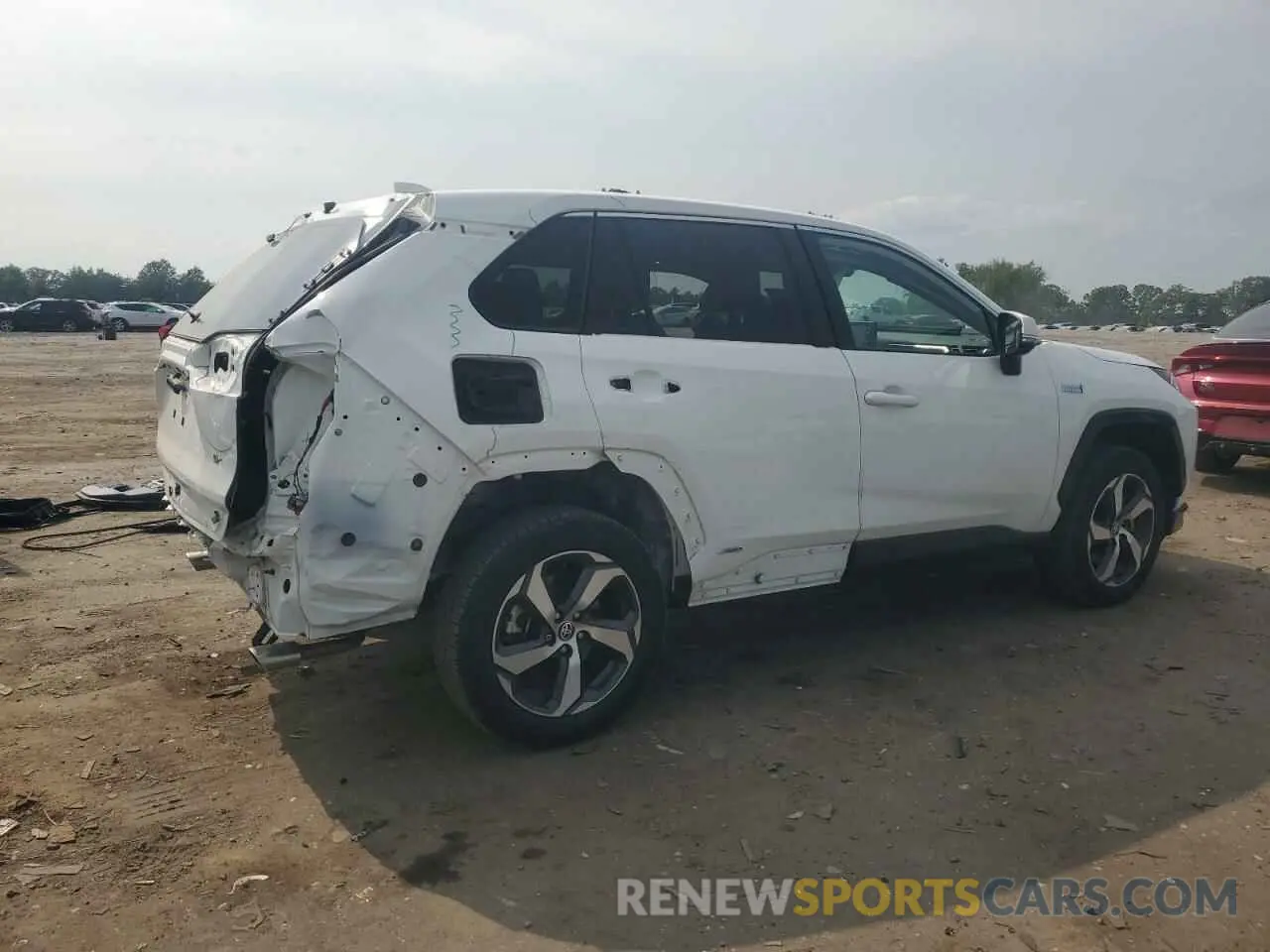 3 Photograph of a damaged car JTMAB3FV8MD023446 TOYOTA RAV4 2021