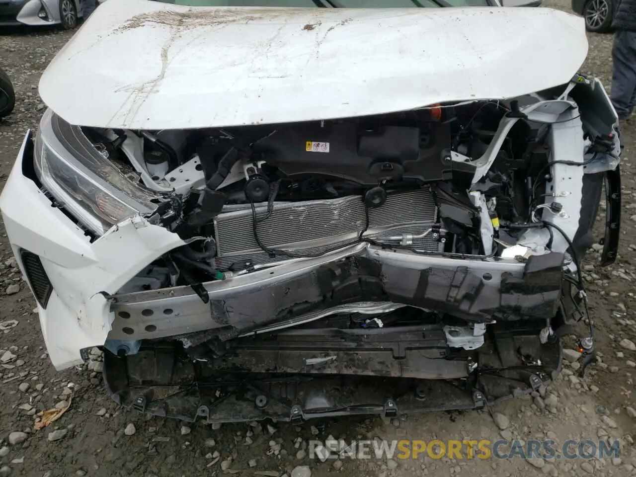 7 Photograph of a damaged car JTMAB3FVXMD067156 TOYOTA RAV4 2021
