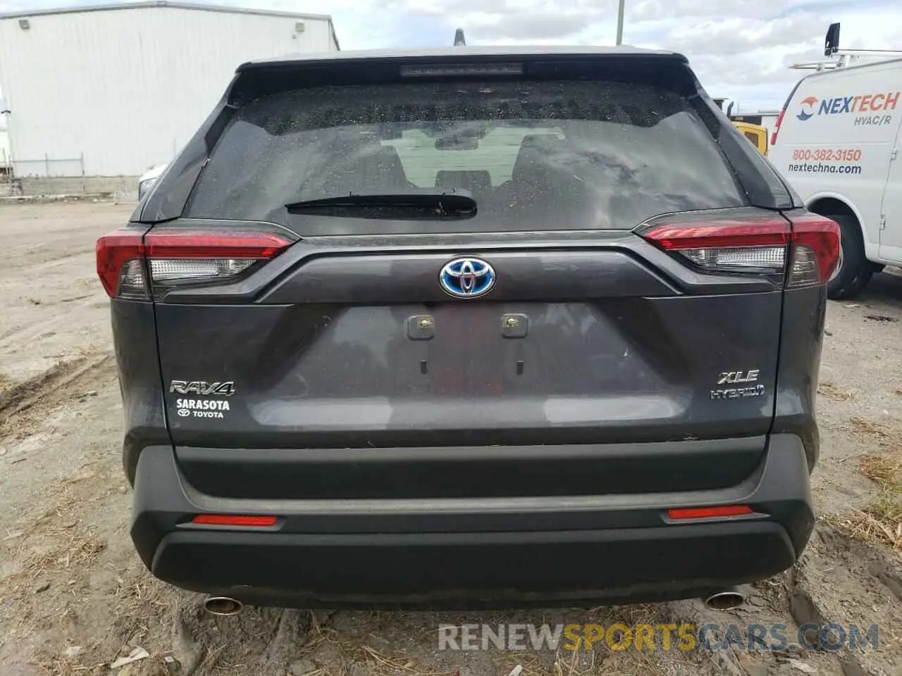 6 Photograph of a damaged car JTMB6RFV1MD040178 TOYOTA RAV4 2021