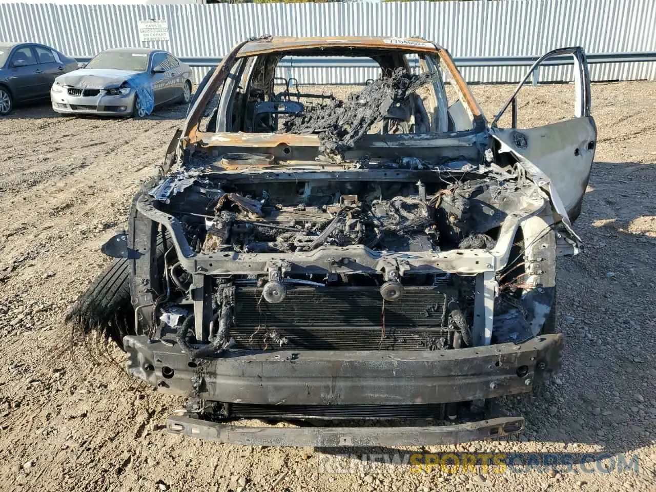 5 Photograph of a damaged car JTMB6RFV7MD034823 TOYOTA RAV4 2021
