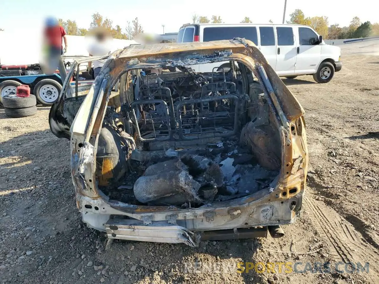 6 Photograph of a damaged car JTMB6RFV7MD034823 TOYOTA RAV4 2021