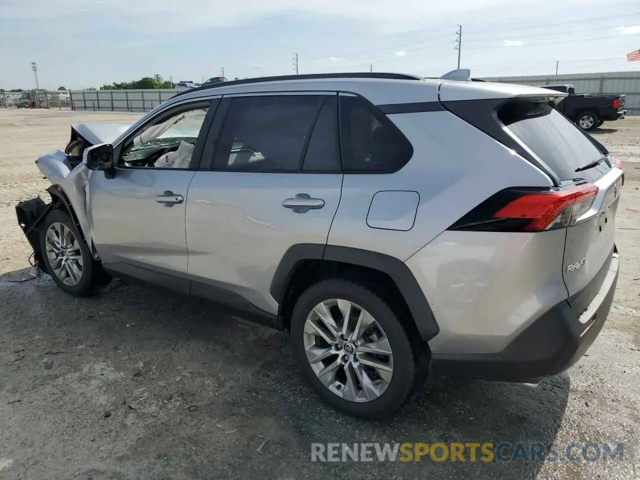 2 Photograph of a damaged car JTMC1RFV4MD080404 TOYOTA RAV4 2021