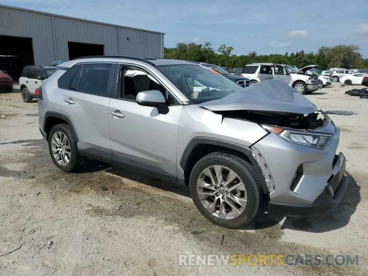 4 Photograph of a damaged car JTMC1RFV4MD080404 TOYOTA RAV4 2021