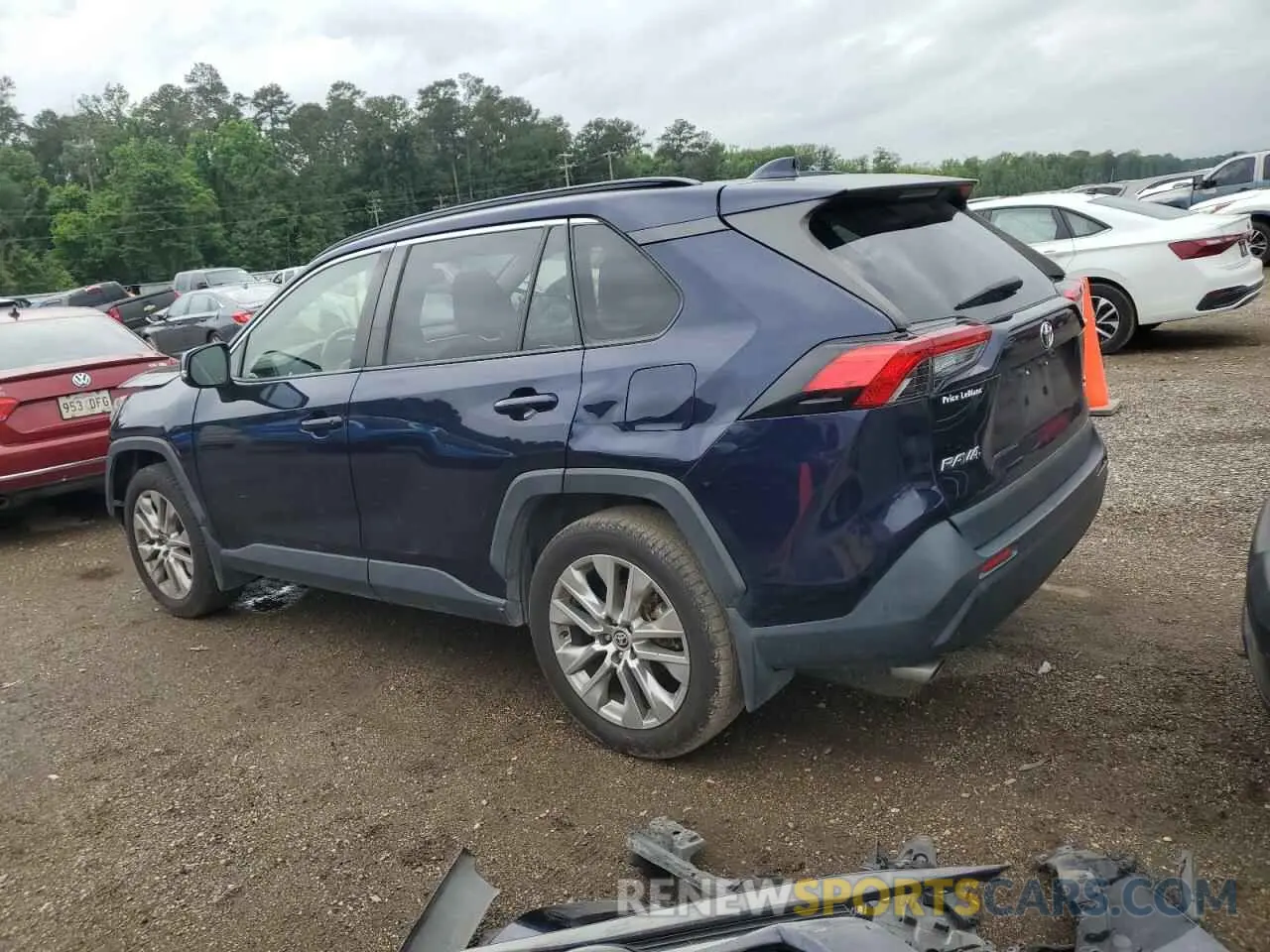 2 Photograph of a damaged car JTMC1RFV7MD064309 TOYOTA RAV4 2021