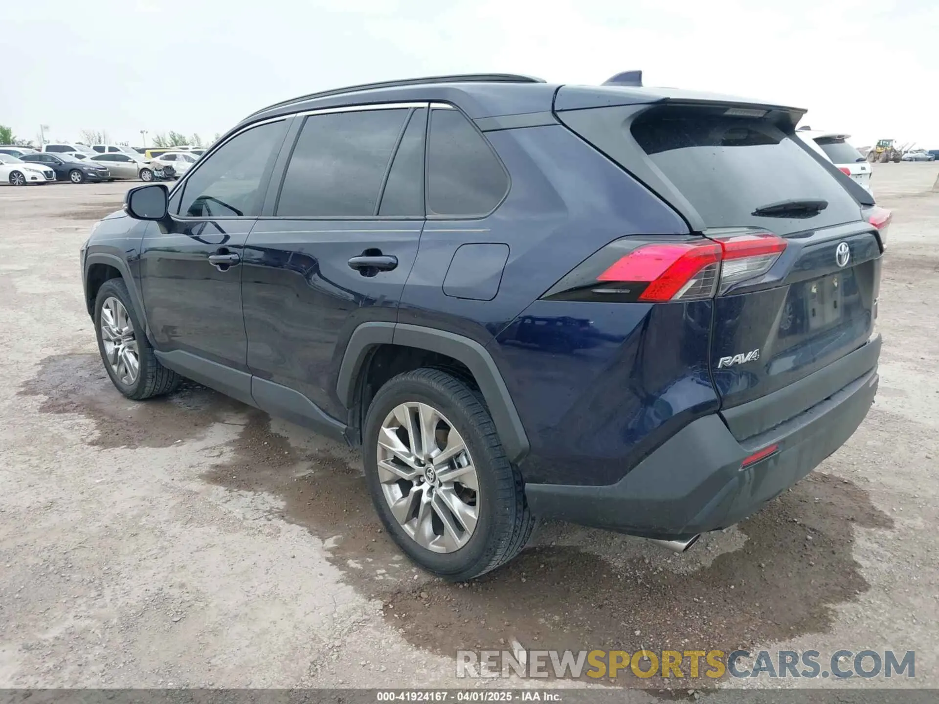 3 Фотография поврежденного автомобиля JTMC1RFV9MD070483 TOYOTA RAV4 2021