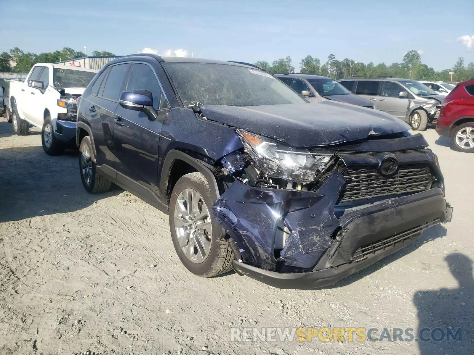 1 Photograph of a damaged car JTMC1RFVXMJ022699 TOYOTA RAV4 2021