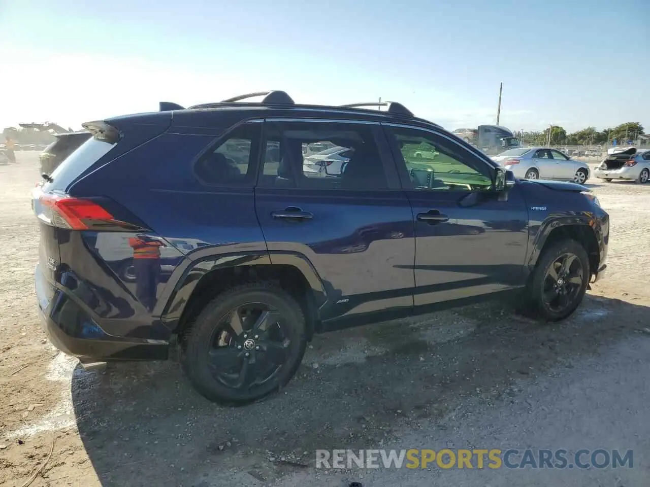 3 Фотография поврежденного автомобиля JTME6RFV4MJ006251 TOYOTA RAV4 2021