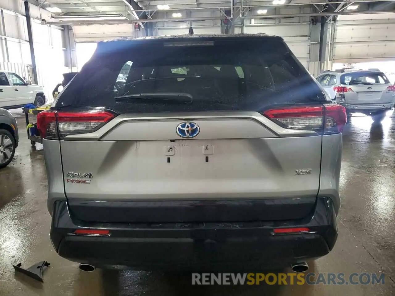 6 Photograph of a damaged car JTMEB3FV0MD073565 TOYOTA RAV4 2021