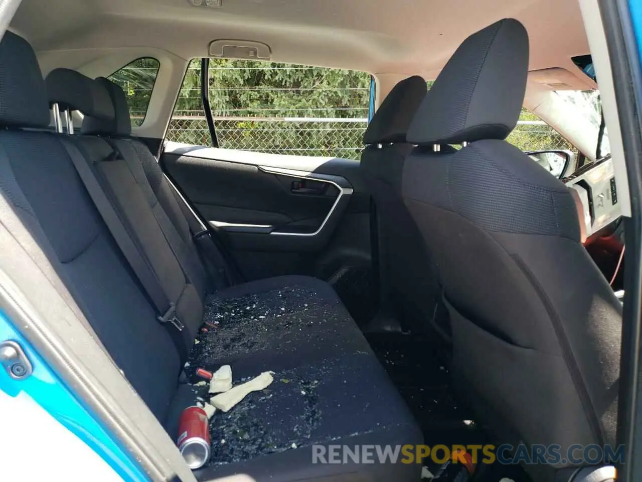 11 Photograph of a damaged car JTMF1RFV5MD076696 TOYOTA RAV4 2021