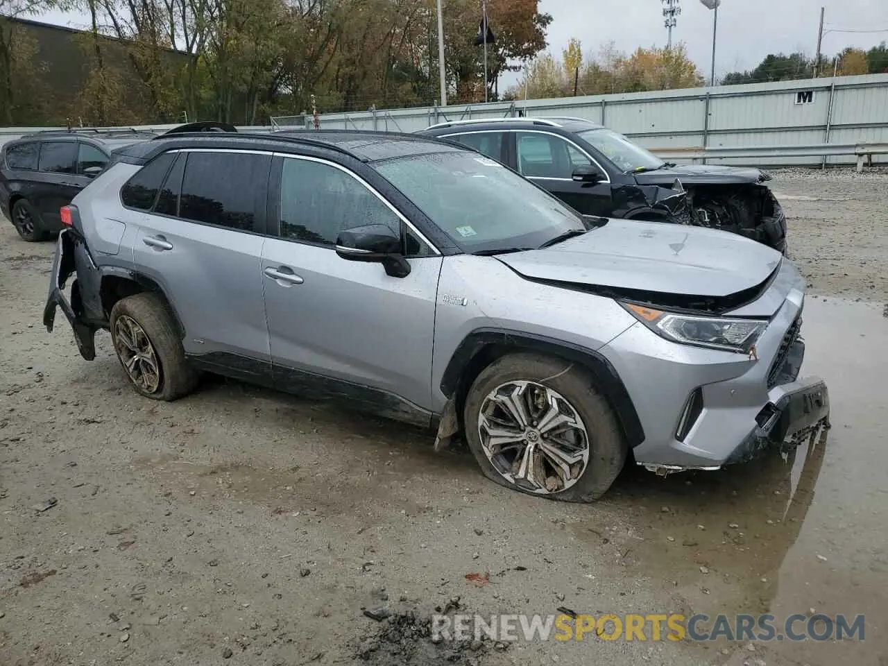 4 Фотография поврежденного автомобиля JTMFB3FV5MD036273 TOYOTA RAV4 2021