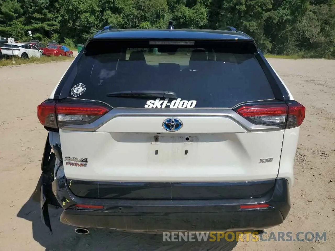 6 Фотография поврежденного автомобиля JTMFB3FVXMD068393 TOYOTA RAV4 2021