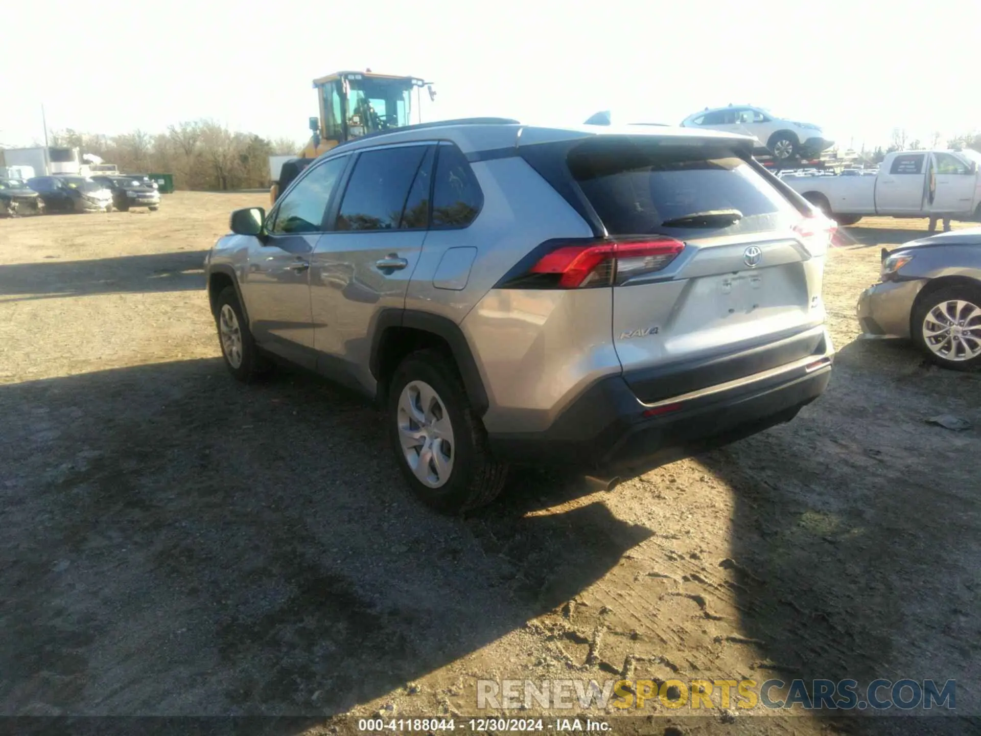 3 Фотография поврежденного автомобиля JTMG1RFV1MD071032 TOYOTA RAV4 2021