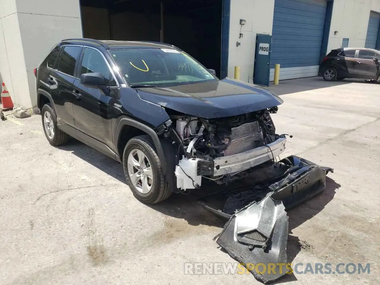 1 Фотография поврежденного автомобиля JTMLWRFV0MD134671 TOYOTA RAV4 2021