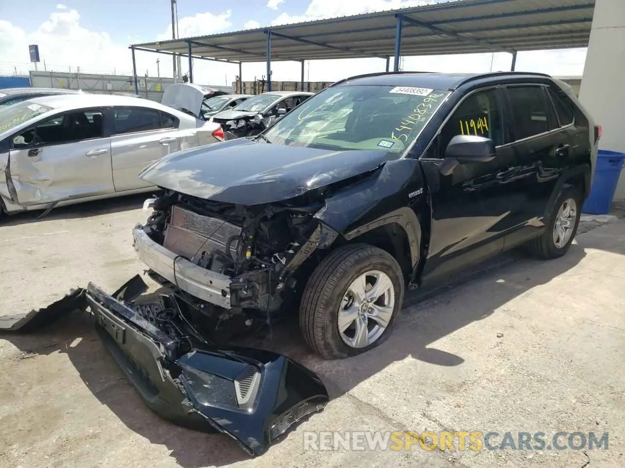 2 Фотография поврежденного автомобиля JTMLWRFV0MD134671 TOYOTA RAV4 2021