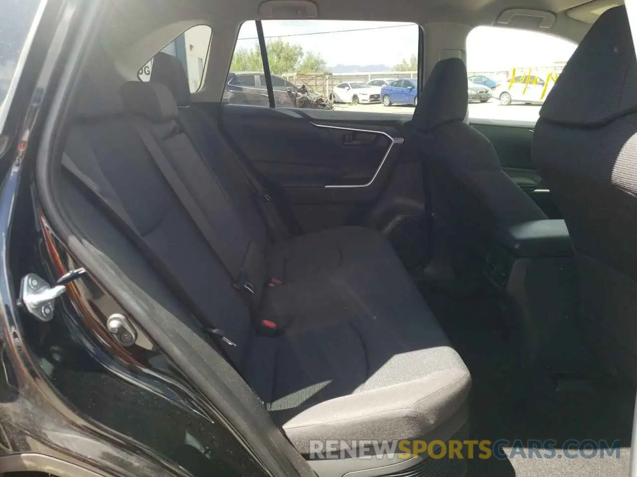 6 Фотография поврежденного автомобиля JTMLWRFV0MD134671 TOYOTA RAV4 2021